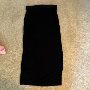 Long black pencil skirt
